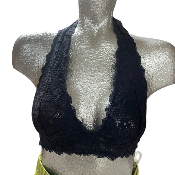 Free People Other - Free People Intimately, back halter bralett, hook & eye closure, size M